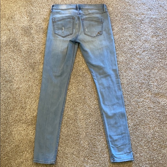EXPRESS Mid Rise Distressed Jeans - Picture 3 of 6